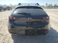 Mazda 3 Premium 2022 4