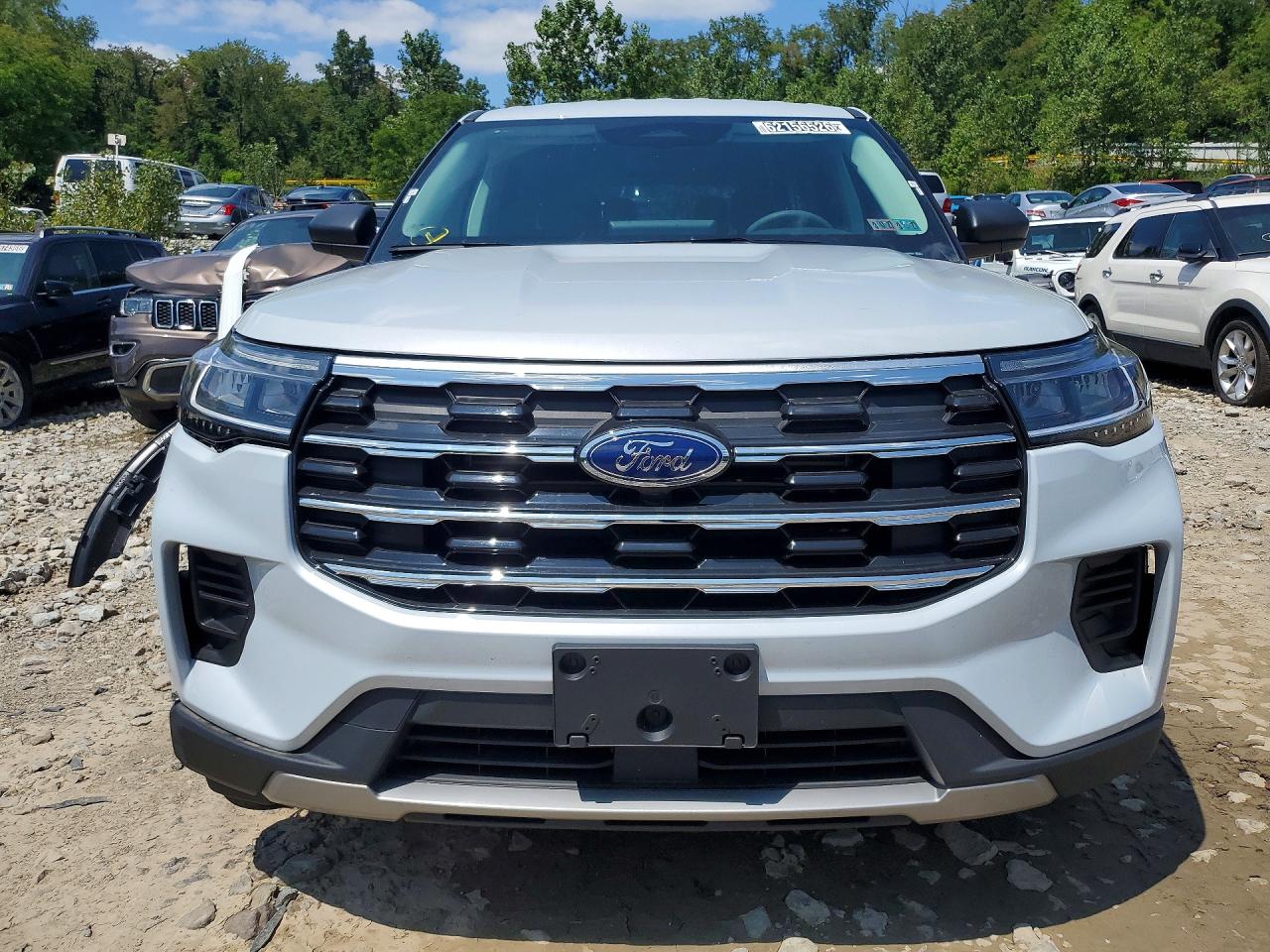 Ford Explorer Active 2026 4