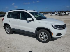 Volkswagen Tiguan SE 2015 2
