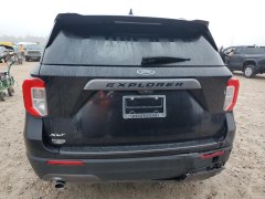 Ford Explorer XLT 2023 4