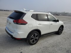 Nissan Rogue SV 2019 3