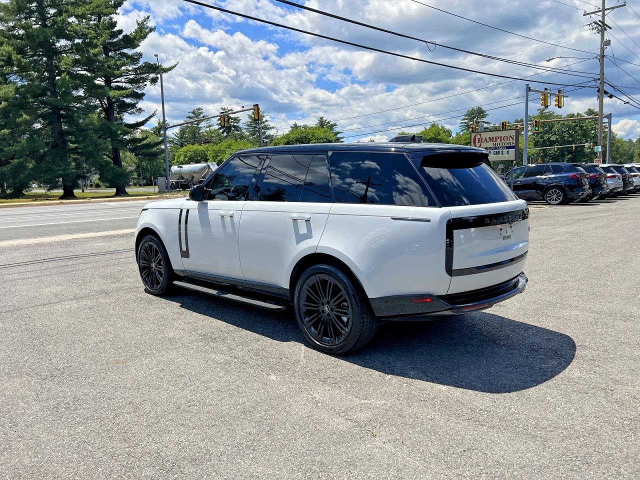 Land Rover Range Rover SE 2023 2