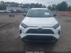 Toyota RAV4 LE Hybrid 2021 2