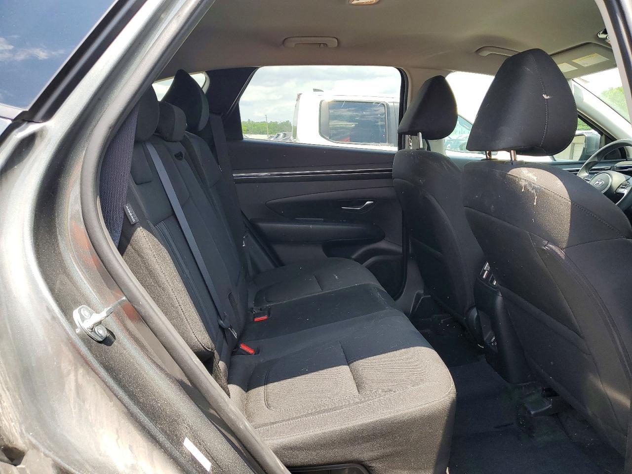 Hyundai Tucson Blue 2024 10