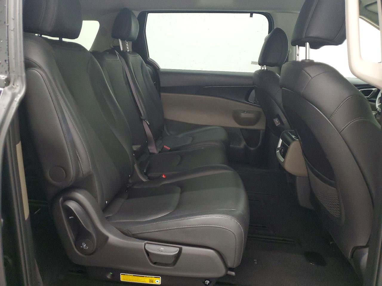 Kia Carnival Lxs 2026 10