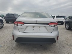 Toyota Corolla LE 2023 4