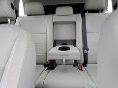 Volkswagen Tiguan SE 2021 10