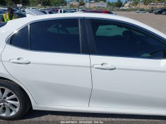 Toyota Camry LE 2021 7