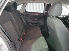 Volkswagen Jetta S 2021 9