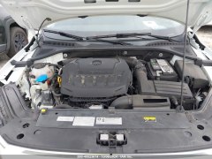 Volkswagen Passat SE 2020 12