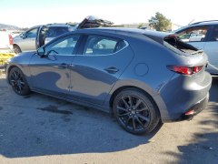 Mazda 3 Premium 2020 5