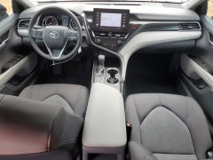 Toyota Camry LE 2023 7