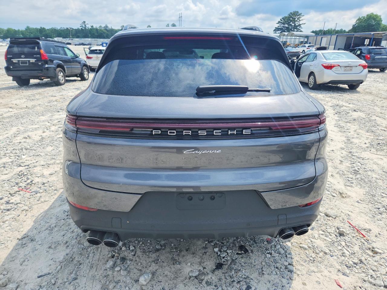 Porsche Cayenne 2026 5
