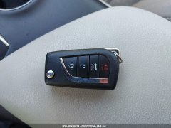 Toyota Camry LE 2021 11