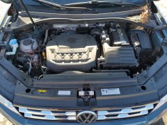 Volkswagen Tiguan S 2019 12