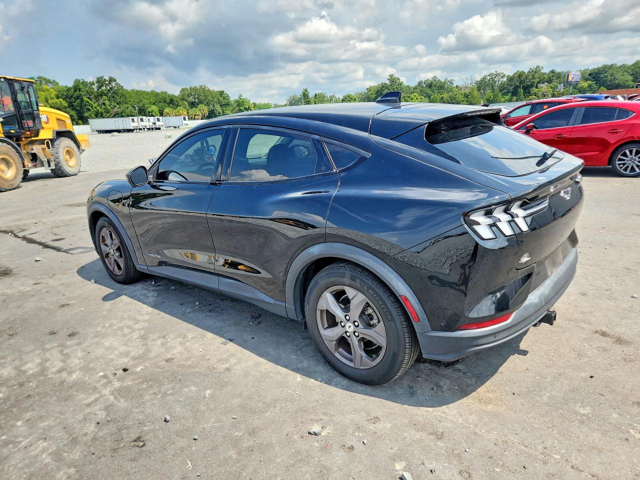 Ford Mustang Mach-E Select 2023 1