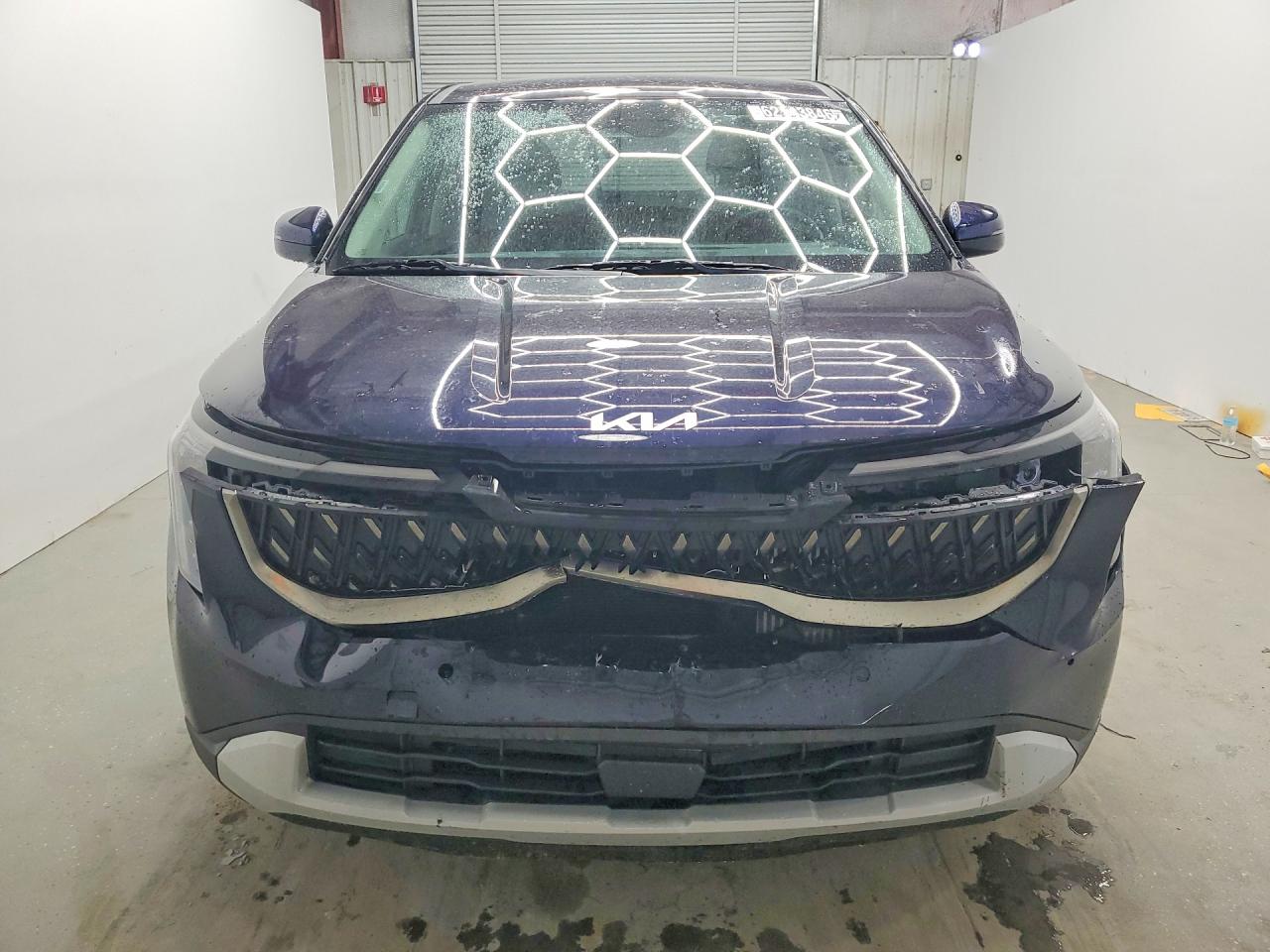 Kia Carnival Lxs 2026 4