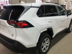 Toyota RAV4 LE 2023 2
