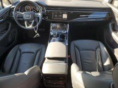 Audi Q7 Premium Plus 2022 7