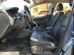 Volkswagen e-Golf SEL 2015 6