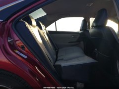 Toyota Camry SE 2017 6