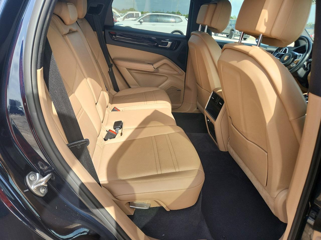 Porsche Cayenne 2019 10
