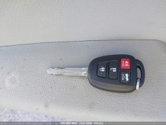 Toyota Camry SE 2017 7
