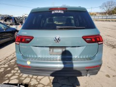 Volkswagen Tiguan S 2019 4