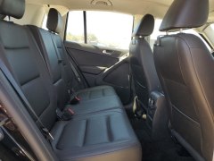 Volkswagen Tiguan SE 2016 9