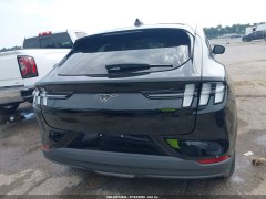 Ford Mustang Mach-E Premium 2025 5