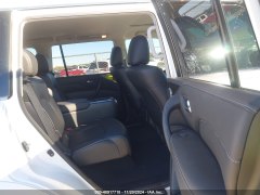 Infiniti QX80 Luxe 2020 10