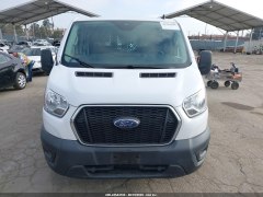 Ford Transit 250 2021 1