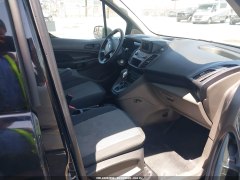 Ford Transit Connect XL 2019 7