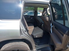 Lexus GX460 2022 10