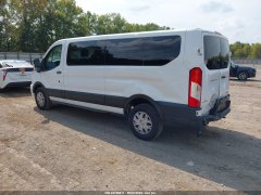 Ford Transit 350 Wagon XL 2022 6