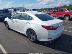 Lexus ES350 2017 3
