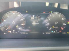 Land Rover Defender 110 S 2024 8