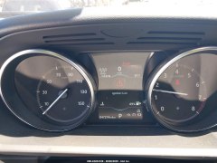 Land Rover Discovery SE 2019 10