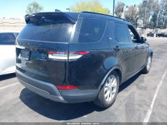 Land Rover Discovery SE 2019 4