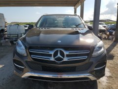 Mercedes-Benz GLE350 2017 1