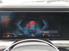 BMW 760i XDrive 2025 8