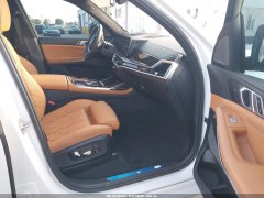 BMW X7 XDrive 40i 2024 8