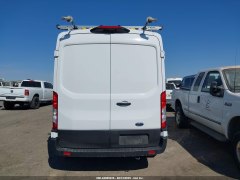 Ford E-Transit 350 Van W 2022 4