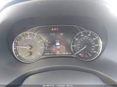 Infiniti QX80 Luxe 2020 9