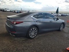 Lexus ES350 2019 3