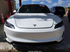 Tesla Model 3 2026 Performance All-Wheel Drive 1