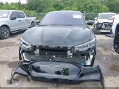 Ford Mustang Mach-E Premium 2025 1