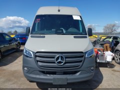 Mercedes-Benz Sprintert 2500 144 WB 2025 1