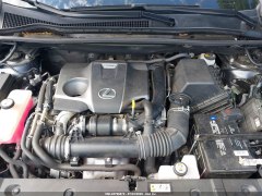 Lexus NX300 2021 13