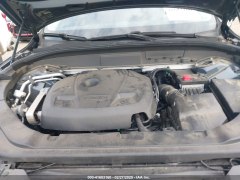 Volvo XC60 T5 Momentum 2019 8